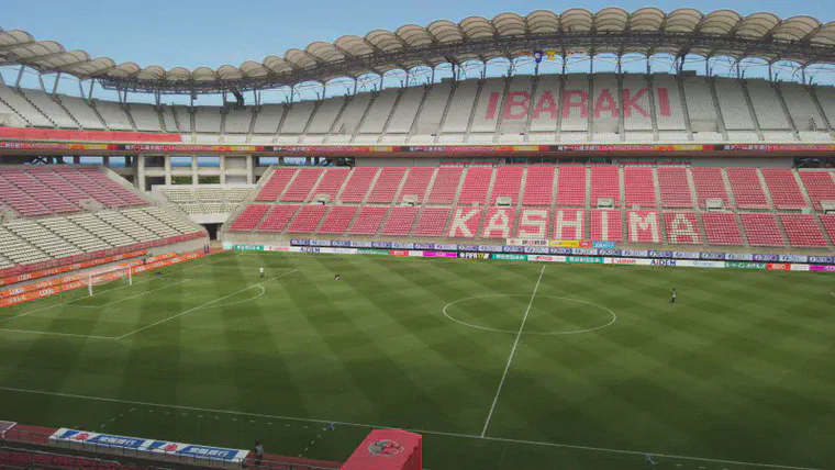 *Poa pratensis* at Kashima Soccer Stadium.